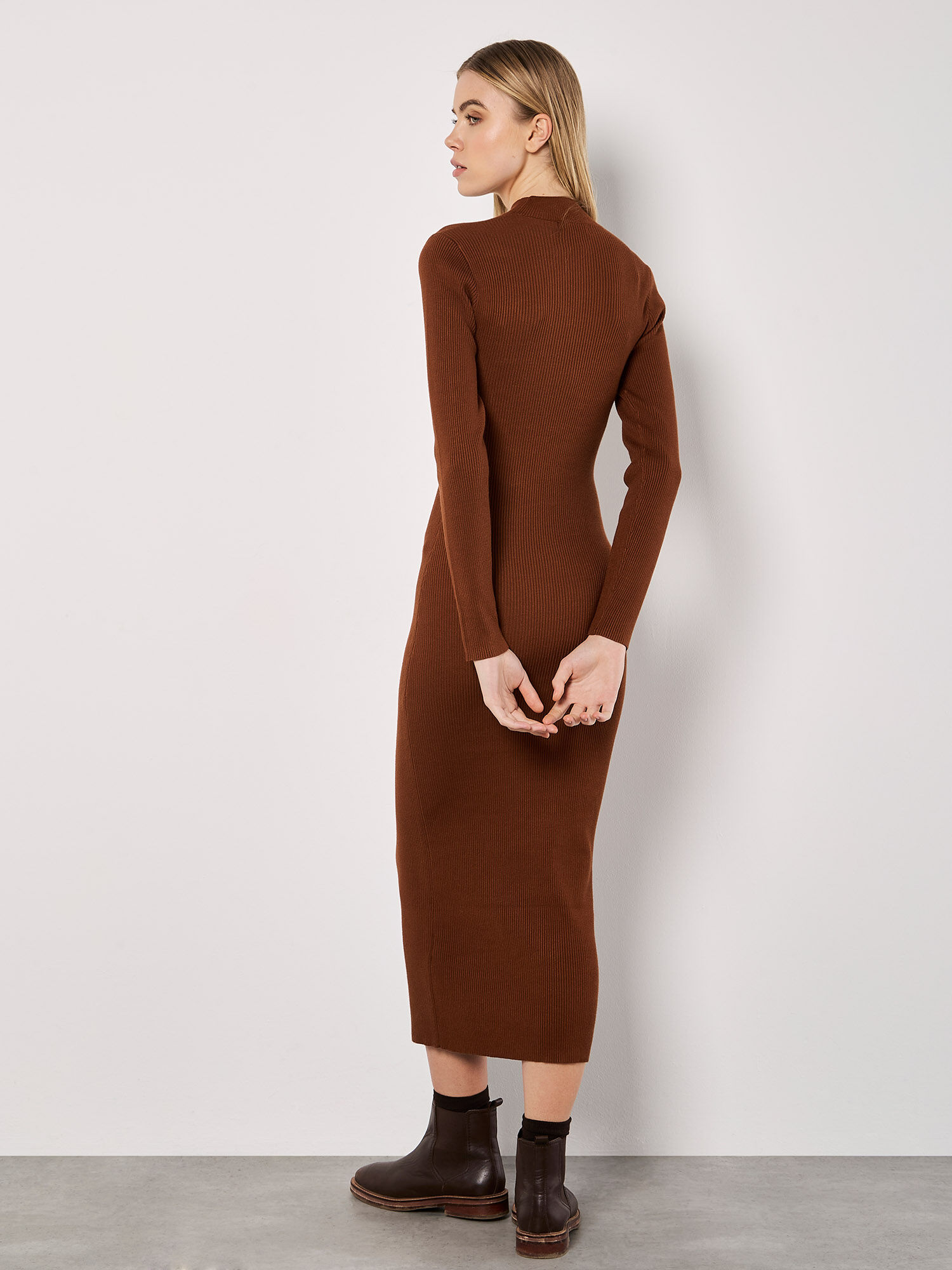 Robe mi longue en maille discount