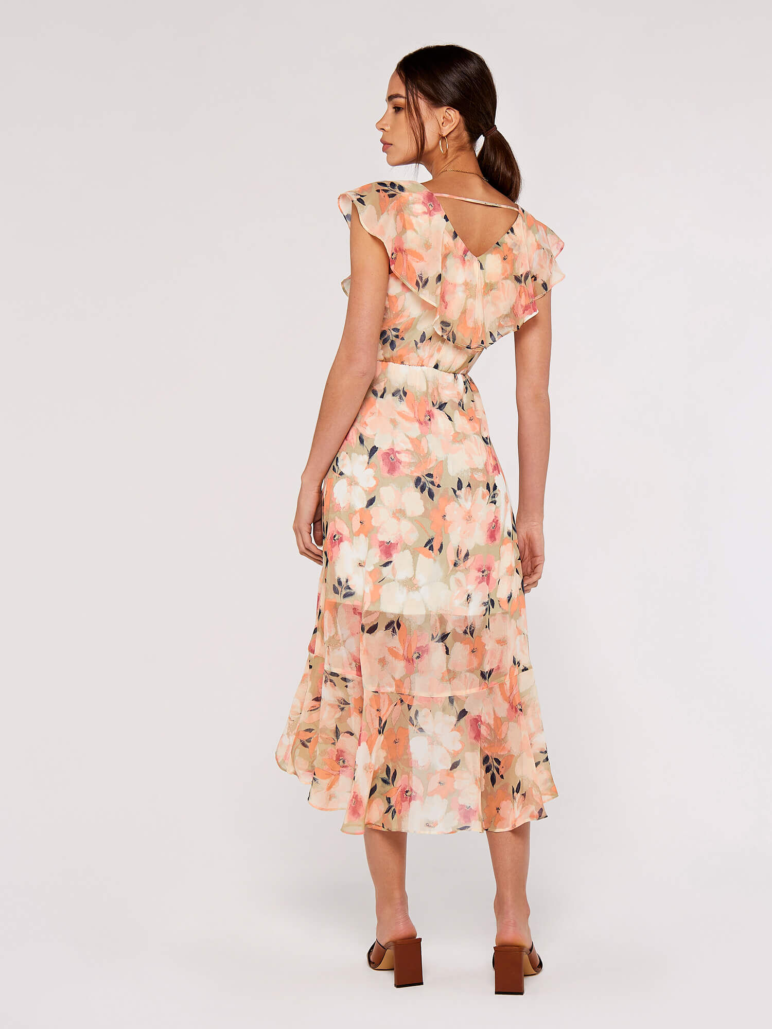 Forever new wrap clearance ruffle floral midi dress