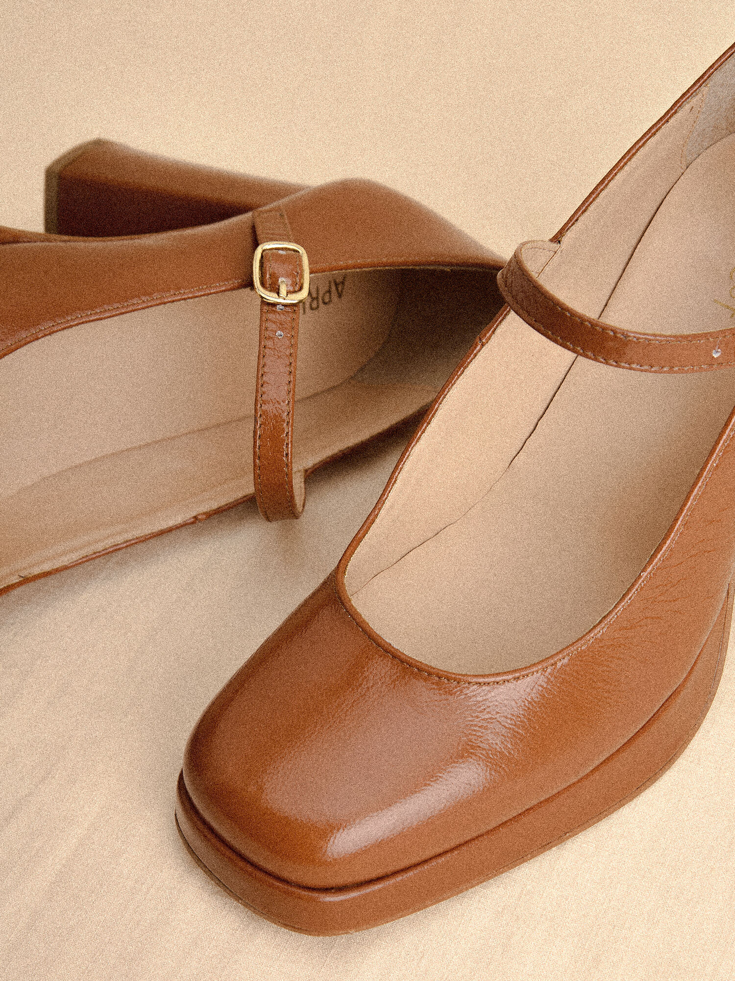 Heeled Mary Jane Shoes | Apricot Clothing