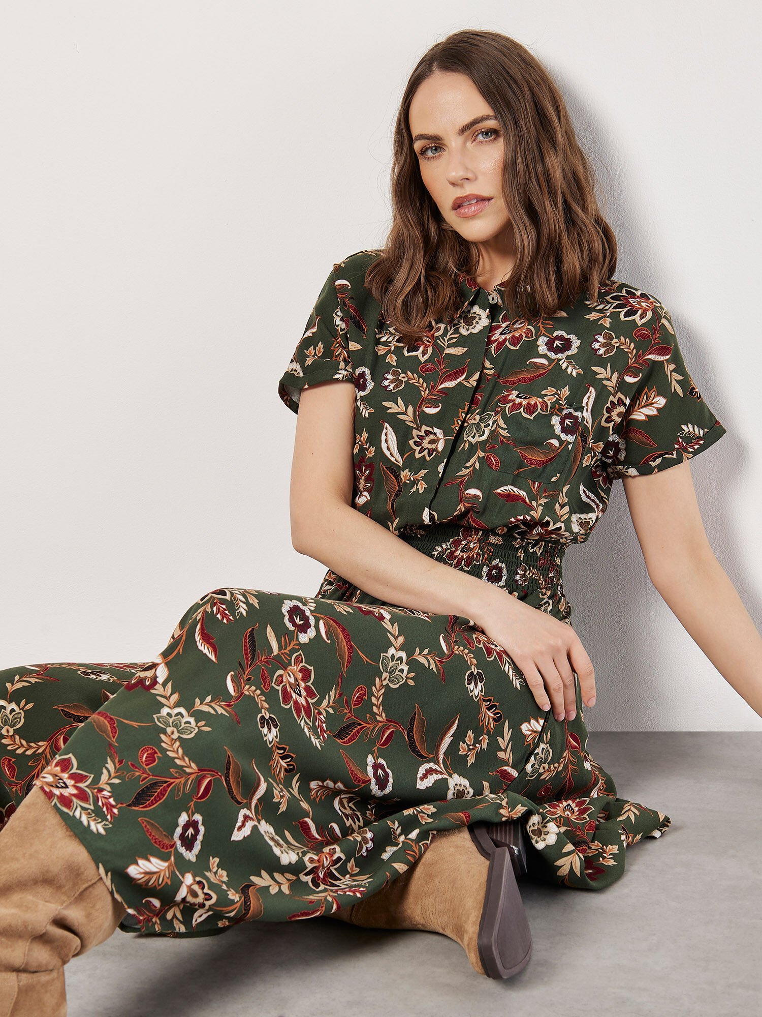 Apricot womenswear sales