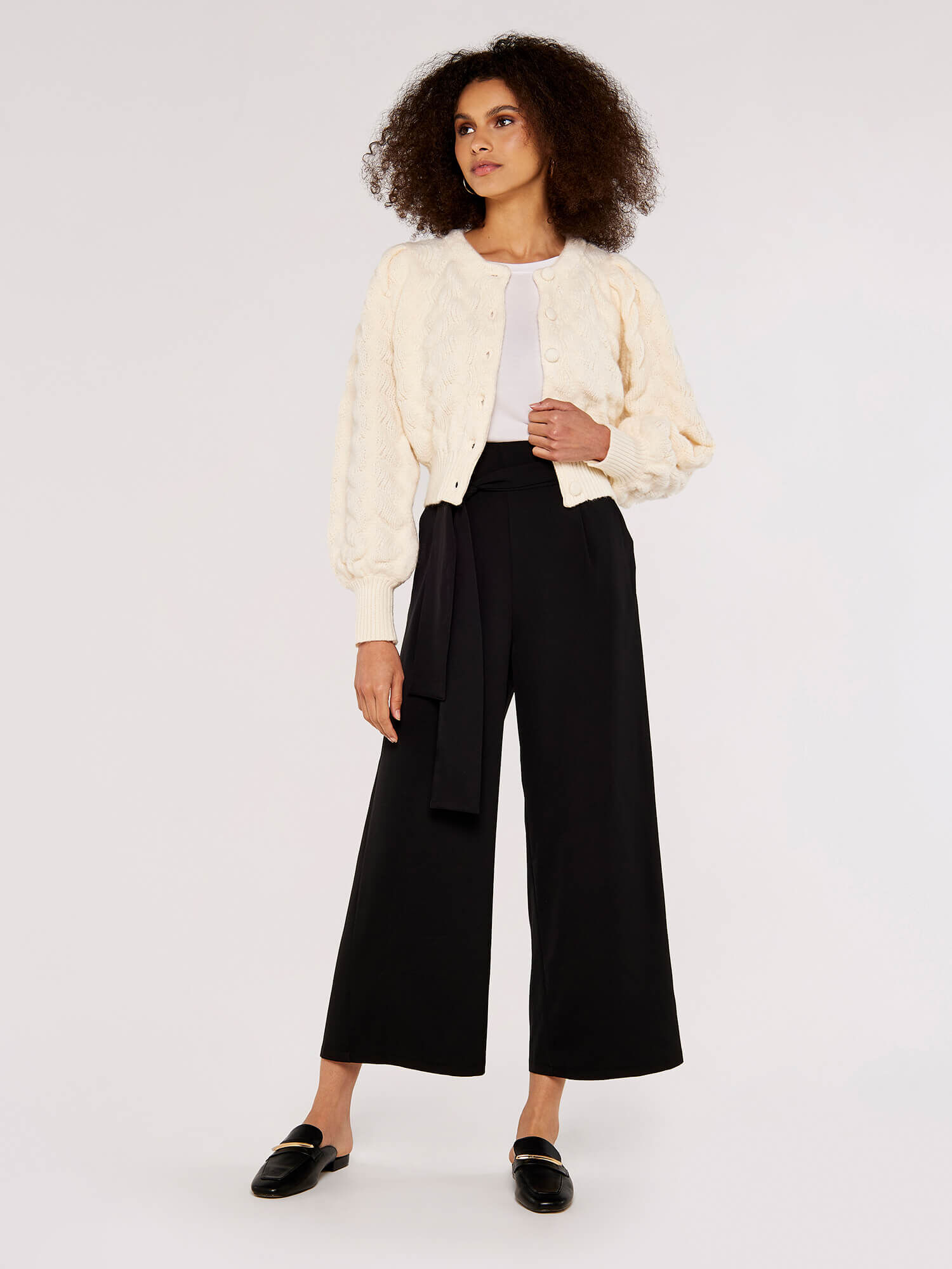 Bubble Crop Cardigan