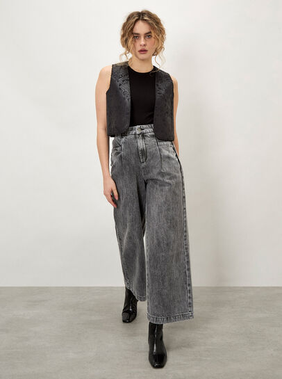 Ella Wide Leg Cropped Jeans