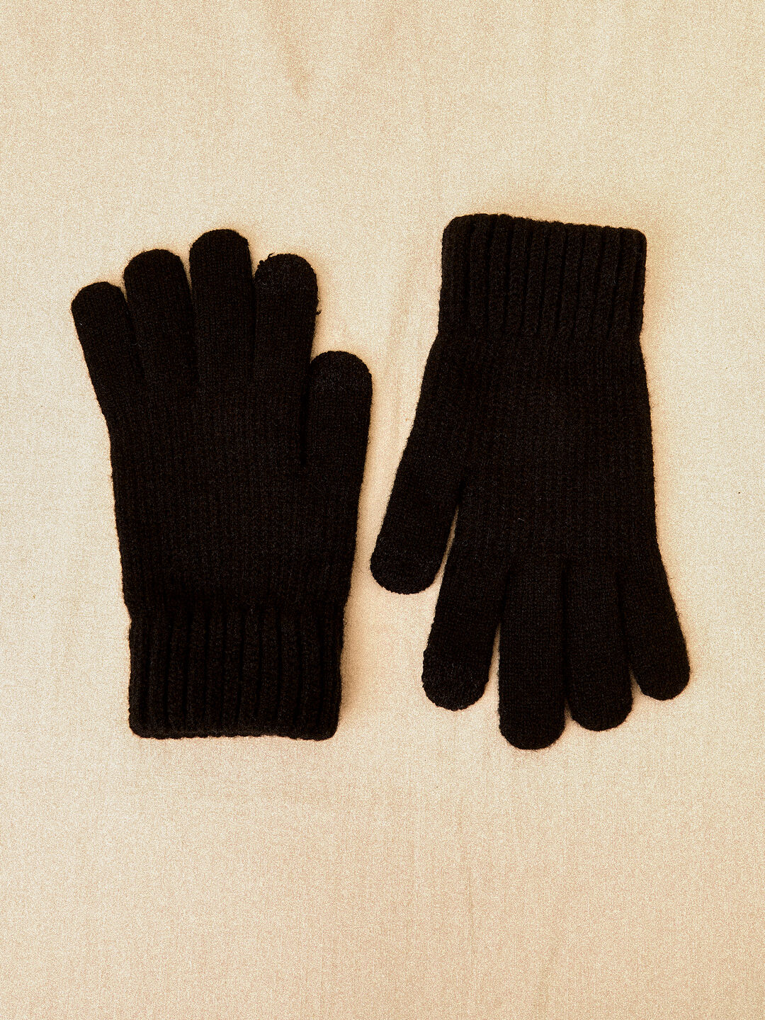 Ribbed Knit Touch Screen Gloves