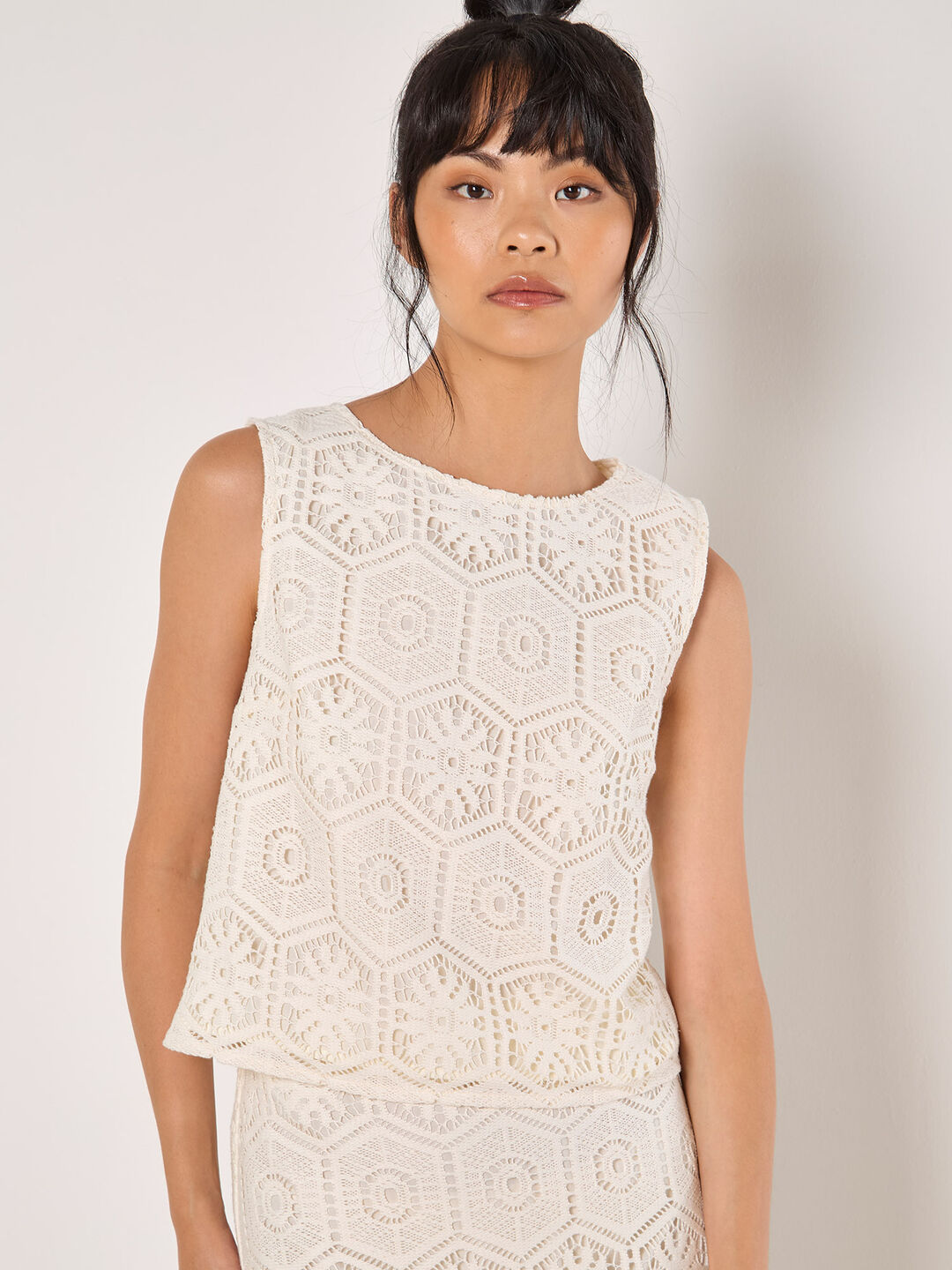 Crochet Lace Tile Shell Top