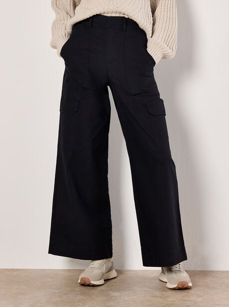 Wide Leg Cotton Cargo Trousers