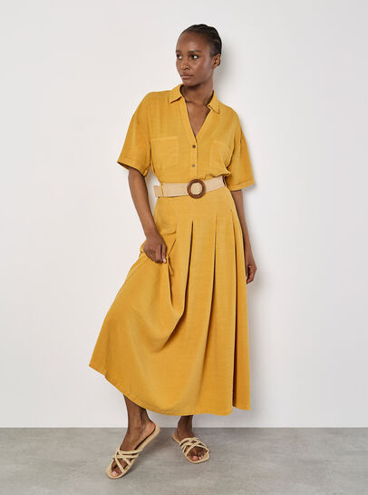 Open Collar Cropped Shirt