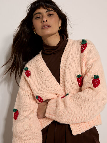 Chunky Knit Strawberry Cardigan