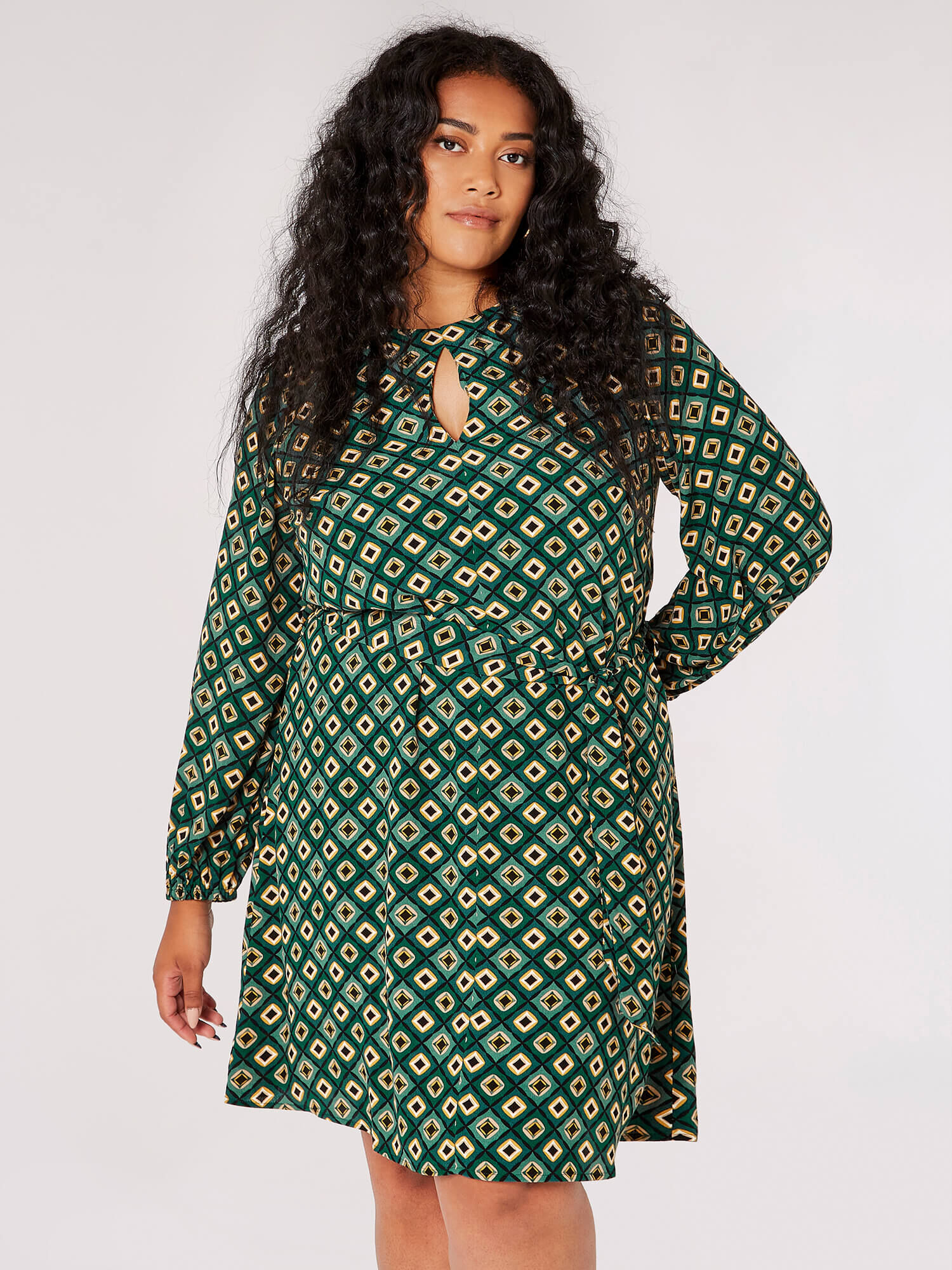 Curve Retro Diamond Mini Dress Apricot Clothing
