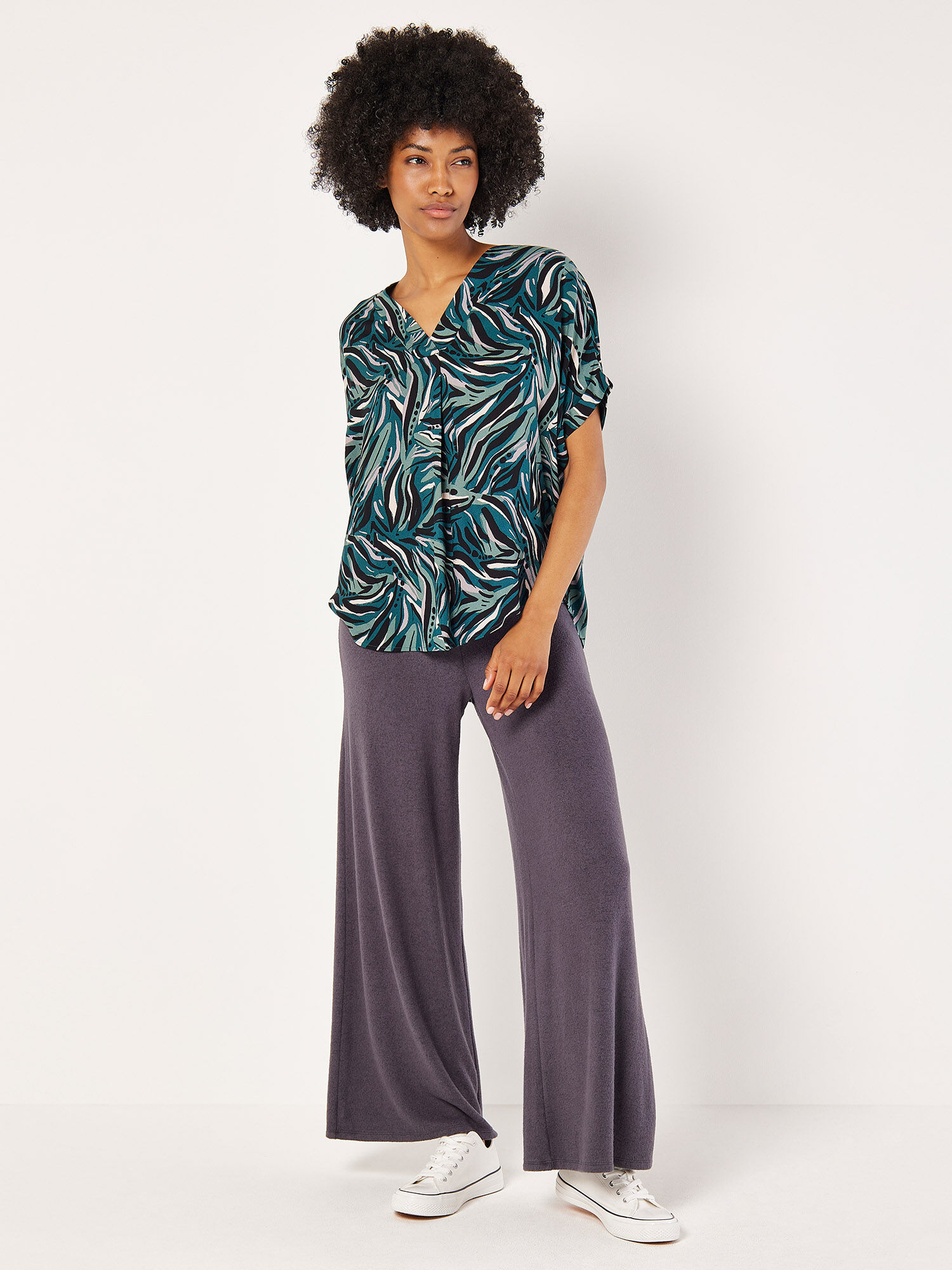 Apricot tops at new look shop