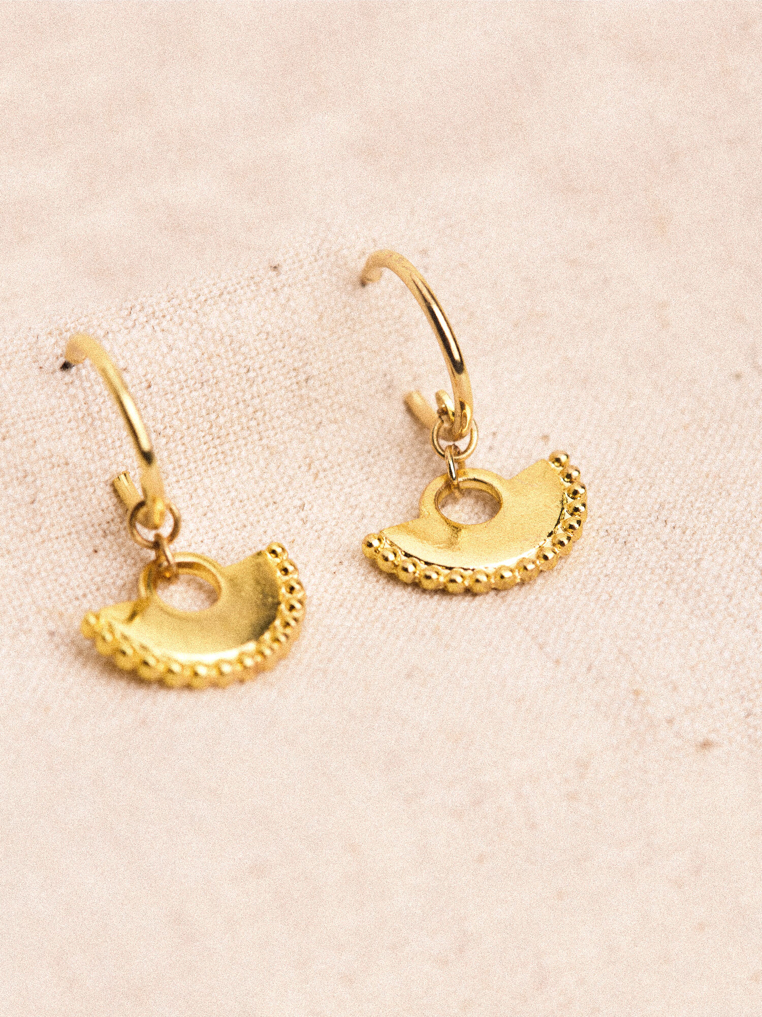 24k gold plated earrings discount