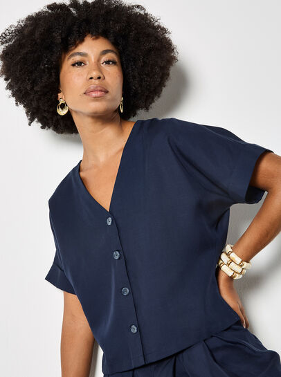 Lightweight V-neck Blouse