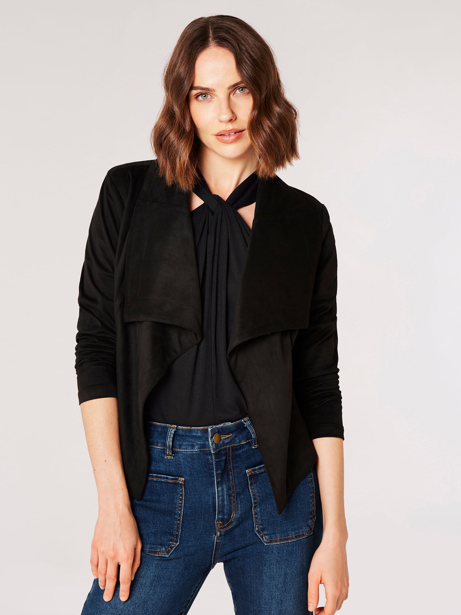 Cropped black suede jacket deals