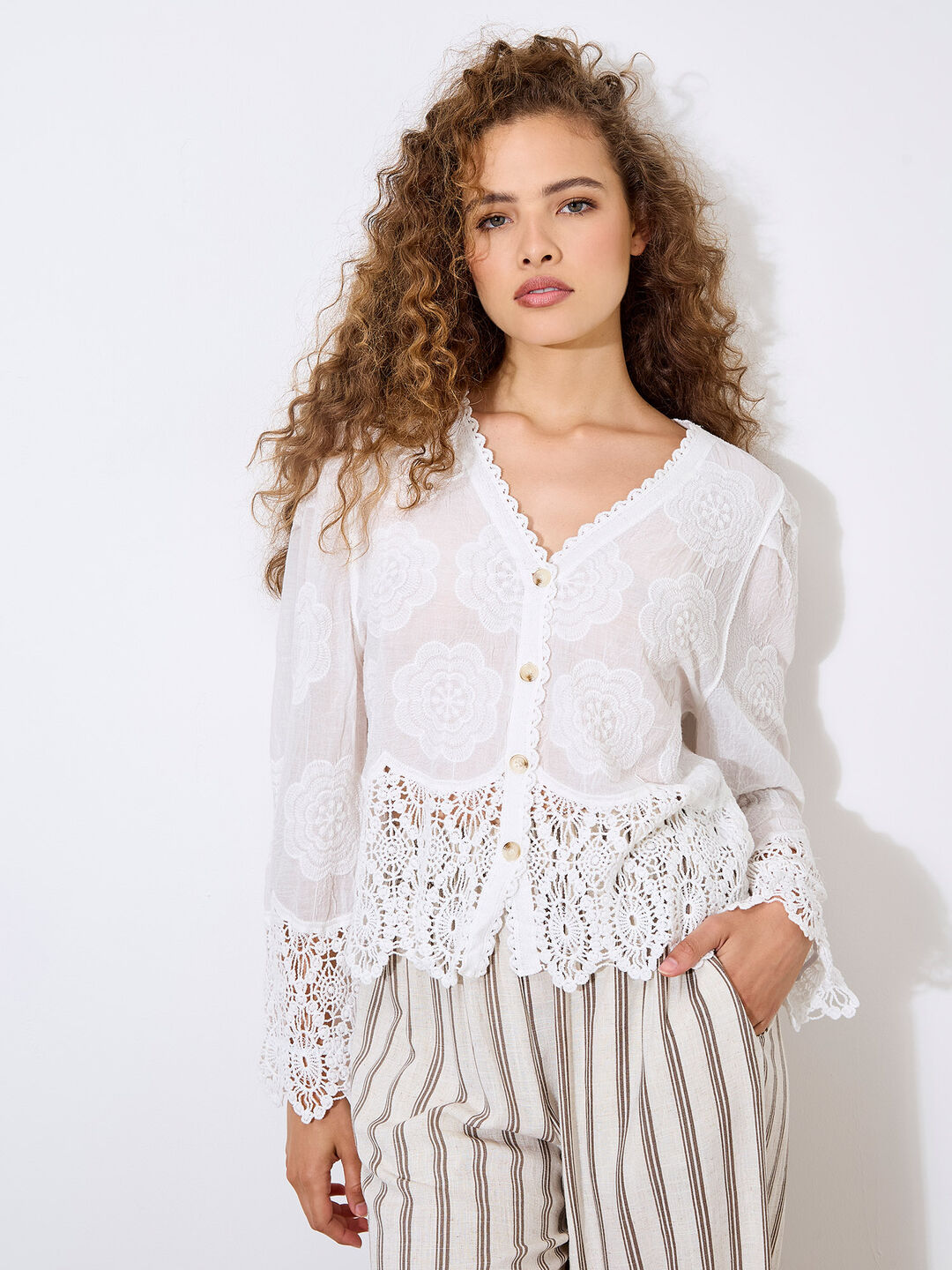 Embroidered Daisies Lace Hem Top