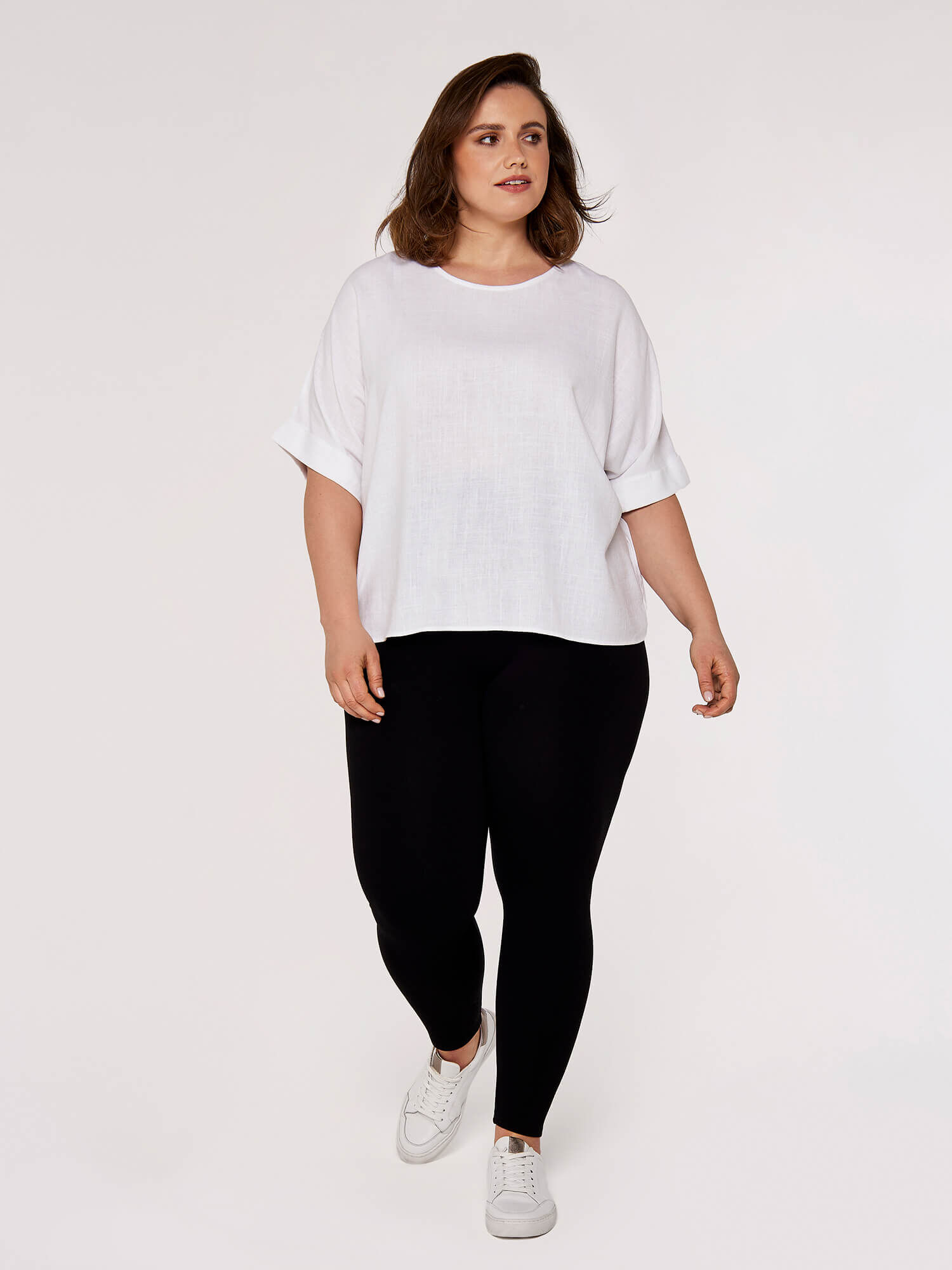 Curve trousers shop