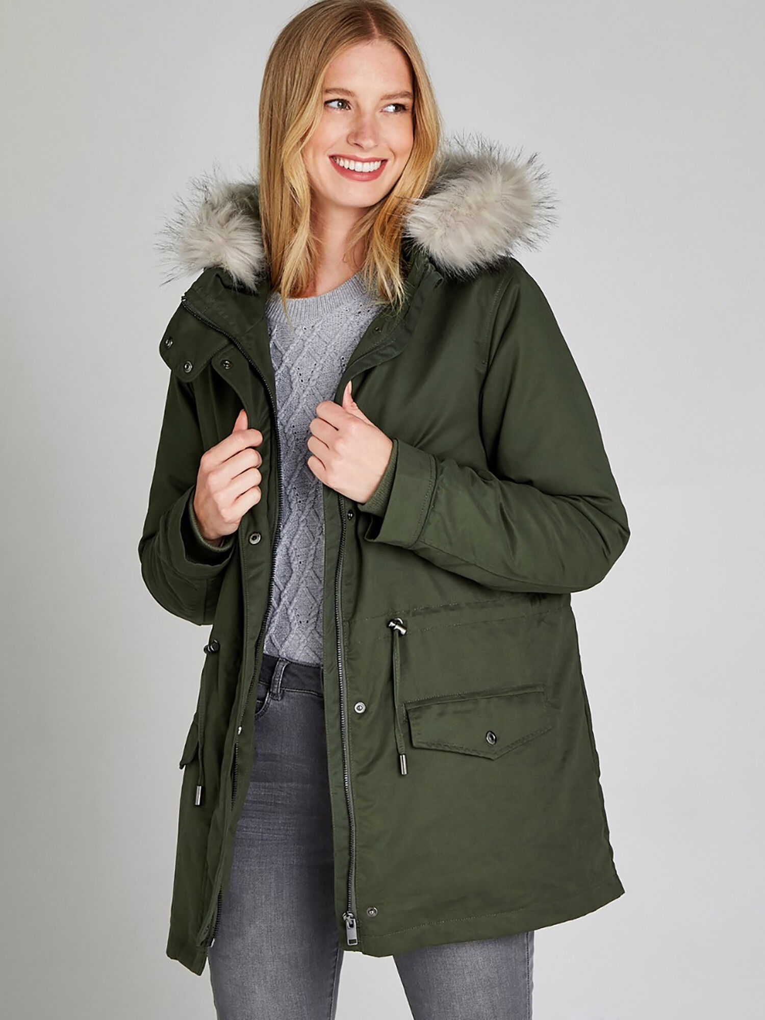 Khaki coat fur hood top