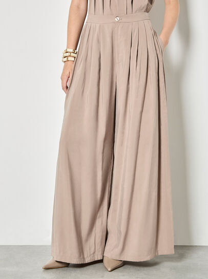 Soft Pleat Wide-Leg Trousers