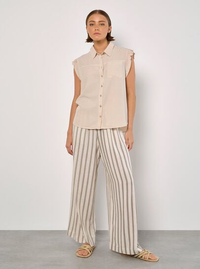 Ruffle Sleeve Soft Slub Blouse