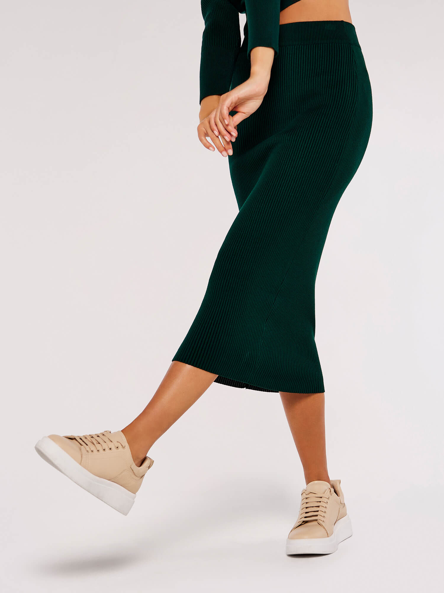 Green ribbed midi skirt shop