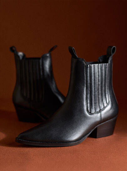 Short Heeled Pointed Boots