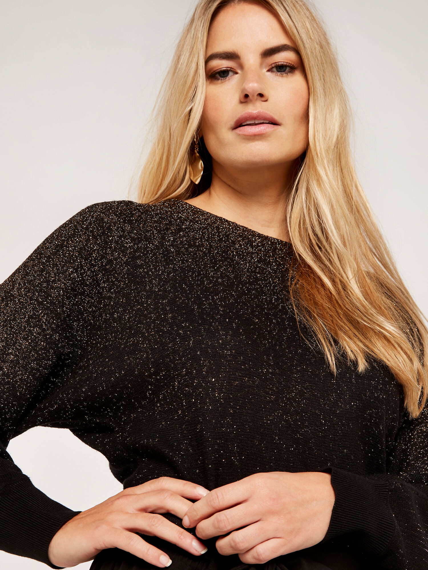 Sparkle black jumper 2025