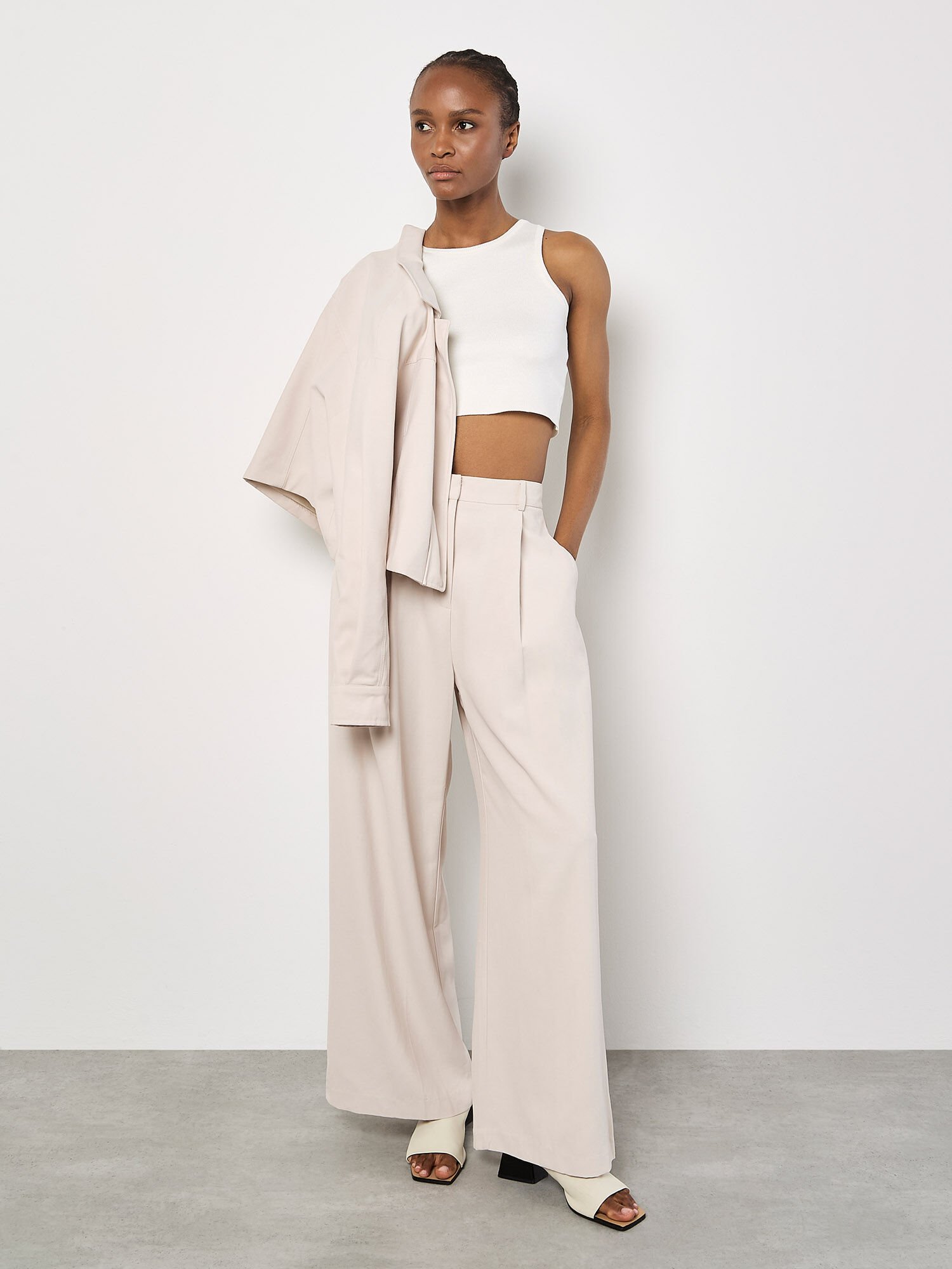 japricot❇︎ページ Racer Knitted Crop Top | Apricot Clothing
