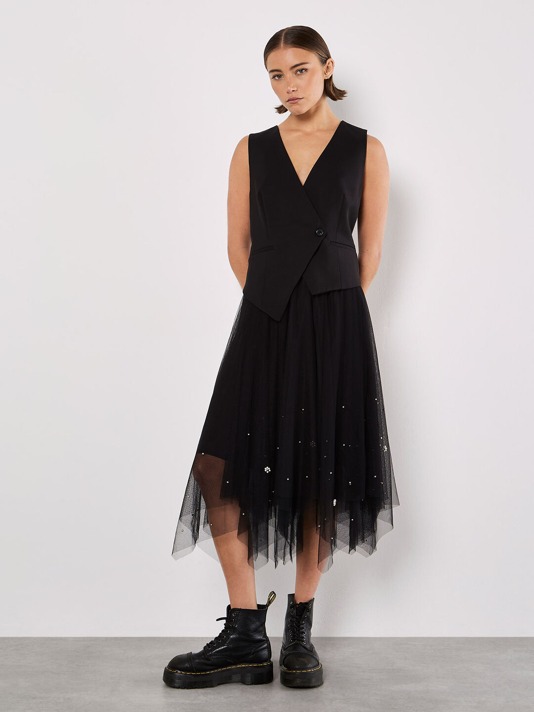 Pearl Embellished Tulle Midi Skirt