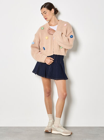 Applique Daisies Chunky Knit Cardigan