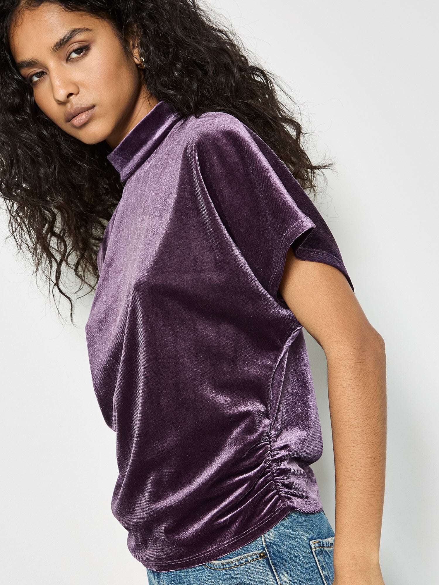 トップス BELVET Velvet Ruched Side Top | Apricot Clothing