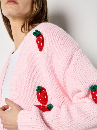 Chunky Knit Strawberry Cardigan