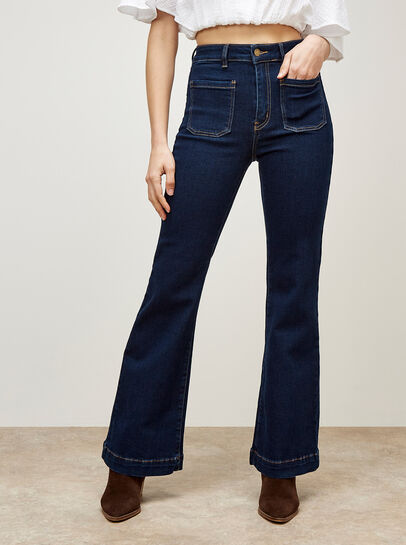 Luci Flare-Jeans In Dunkler Waschung