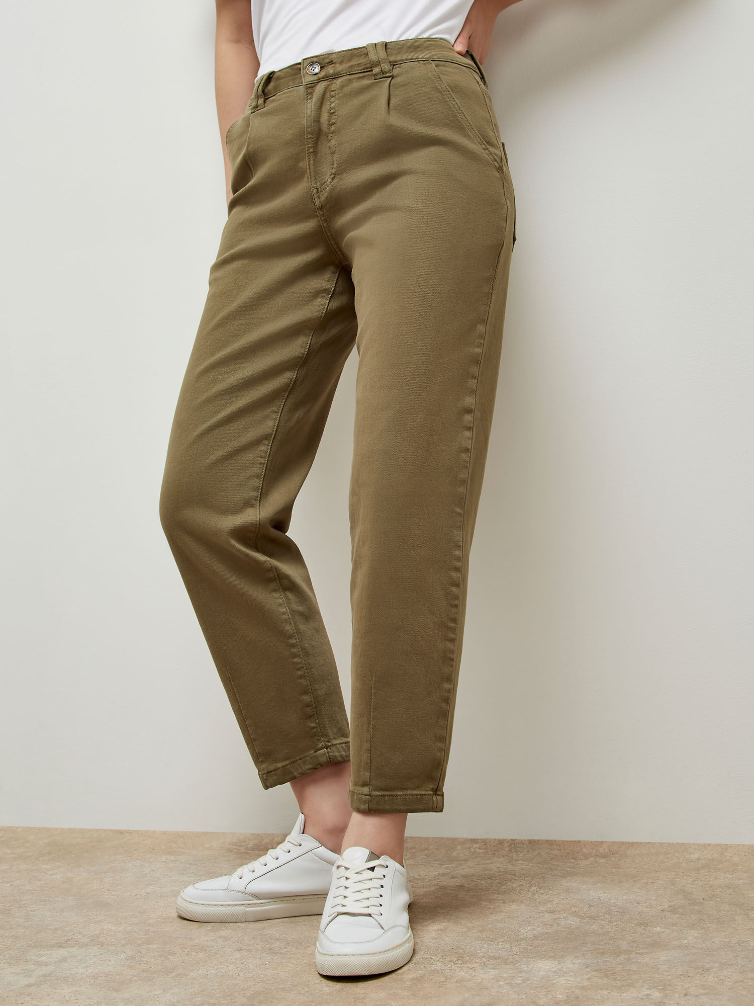 Mom jeans khaki shop