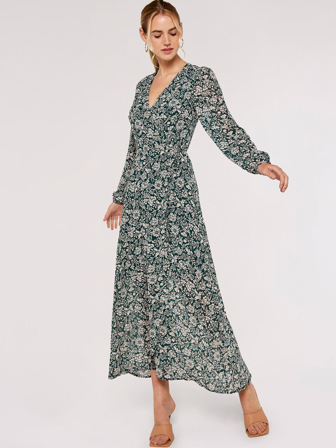 virgos lounge green dress Thalia Dress – Alice Loves Clothes main image 0