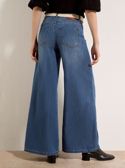 Zana Wide-Leg Jeans