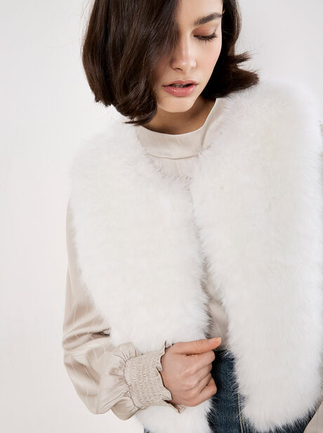 Faux Fur Cropped Gilet