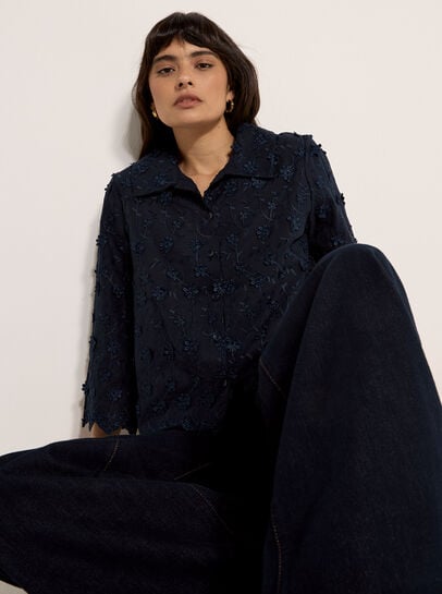 Applique Flowers Cropped Shirt