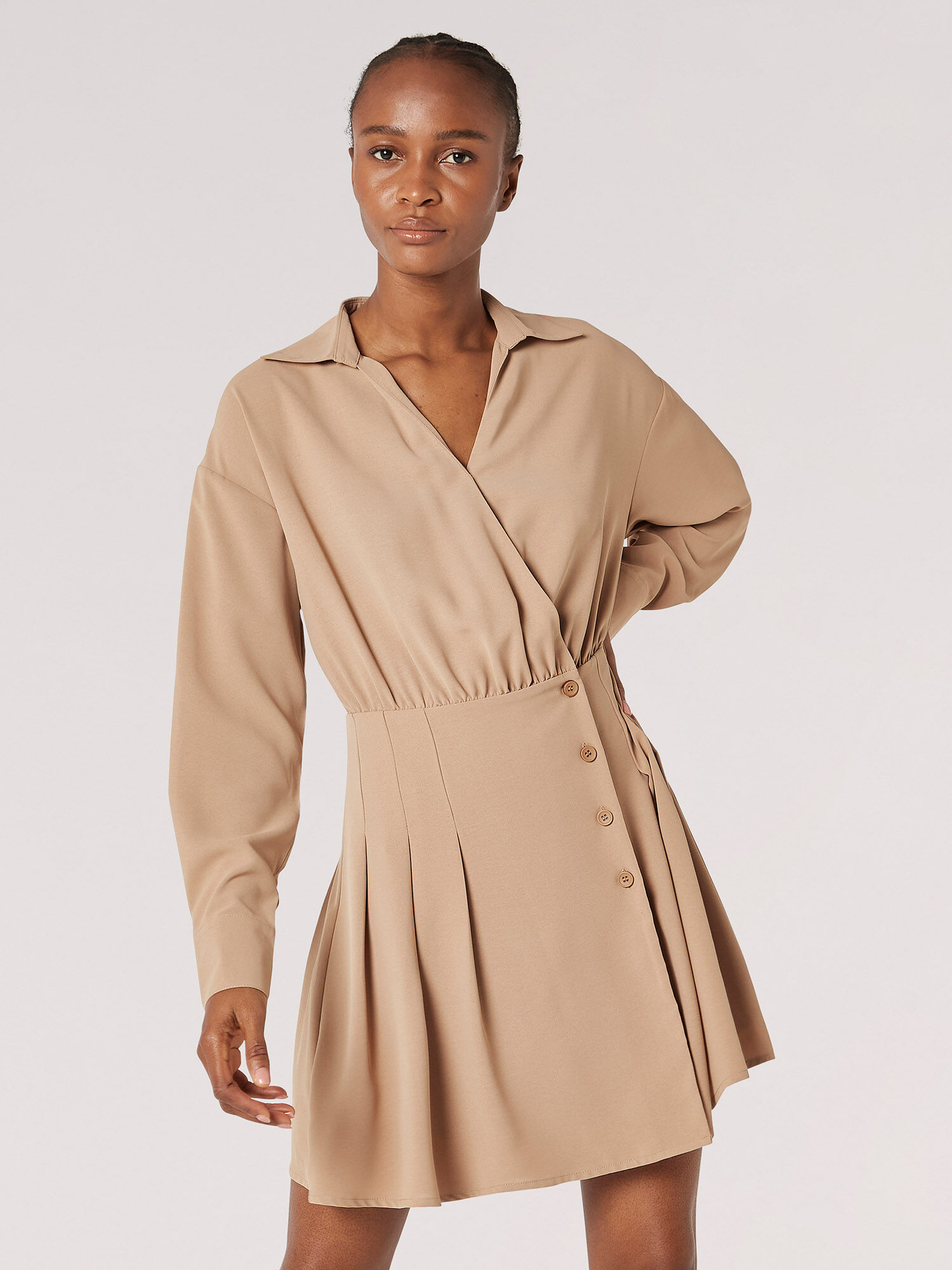 Mini robe chemise portefeuille Vetements Apricot