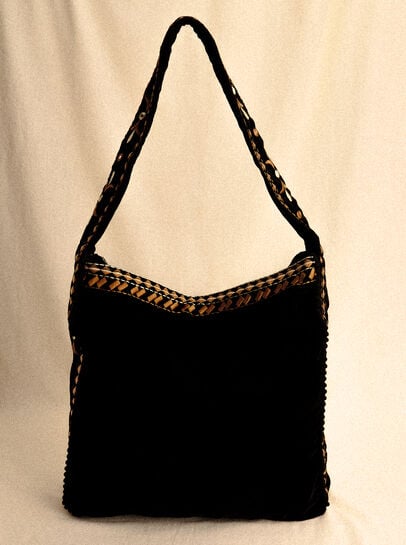 Floral Embroidered Shoulder Bag