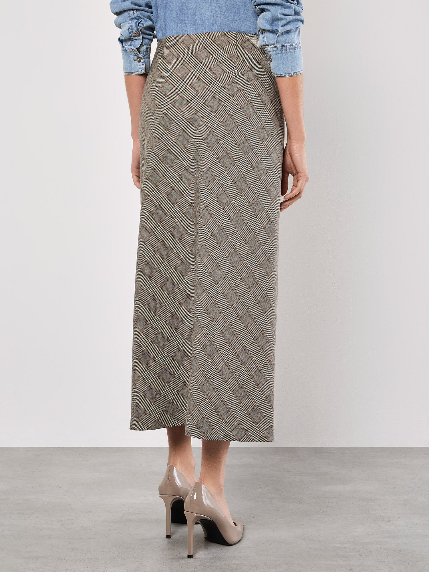 Heritage Check Bias Maxi Skirt Apricot Clothing