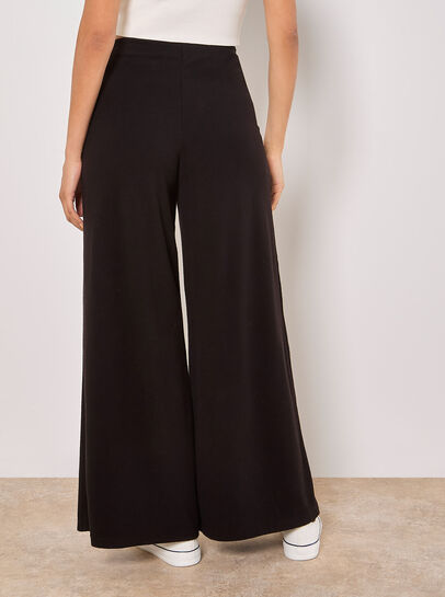 Soft Touch Wide Leg Joggers