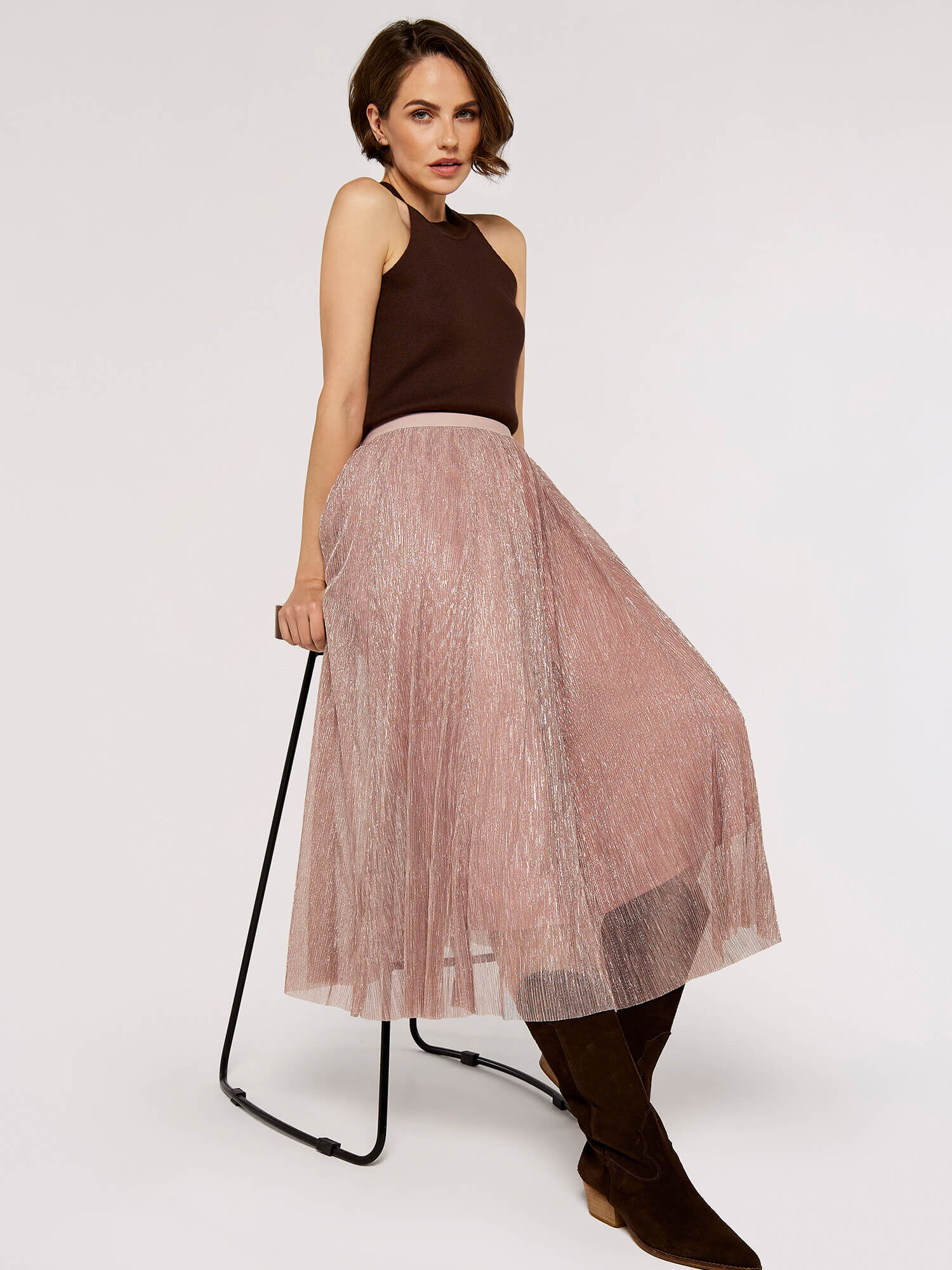 Pleated midi skirt blush online