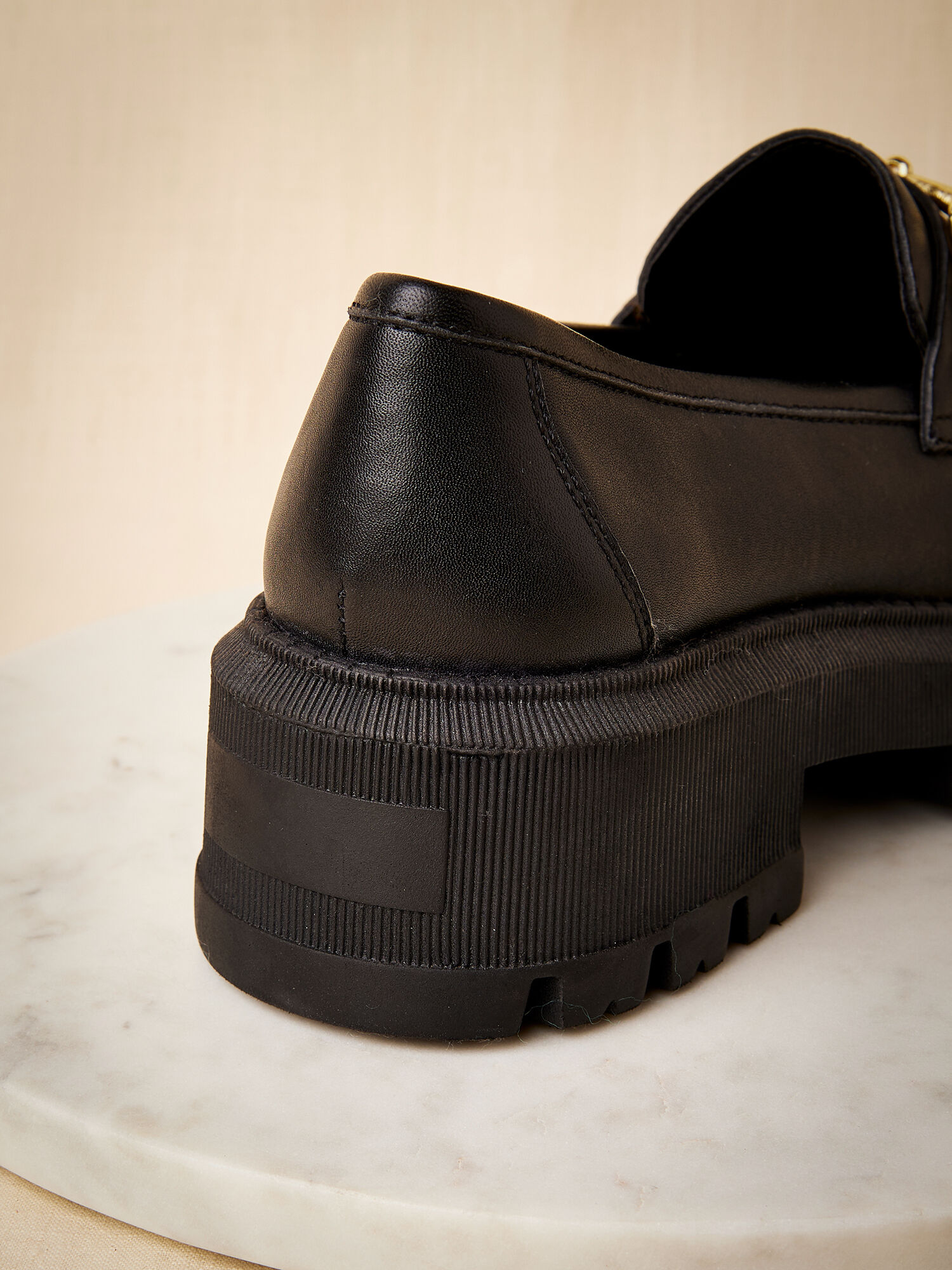 Chunky Loafers | Apricot Clothing