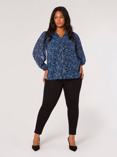 Curve Floral Silhouette Ruffle Blouse