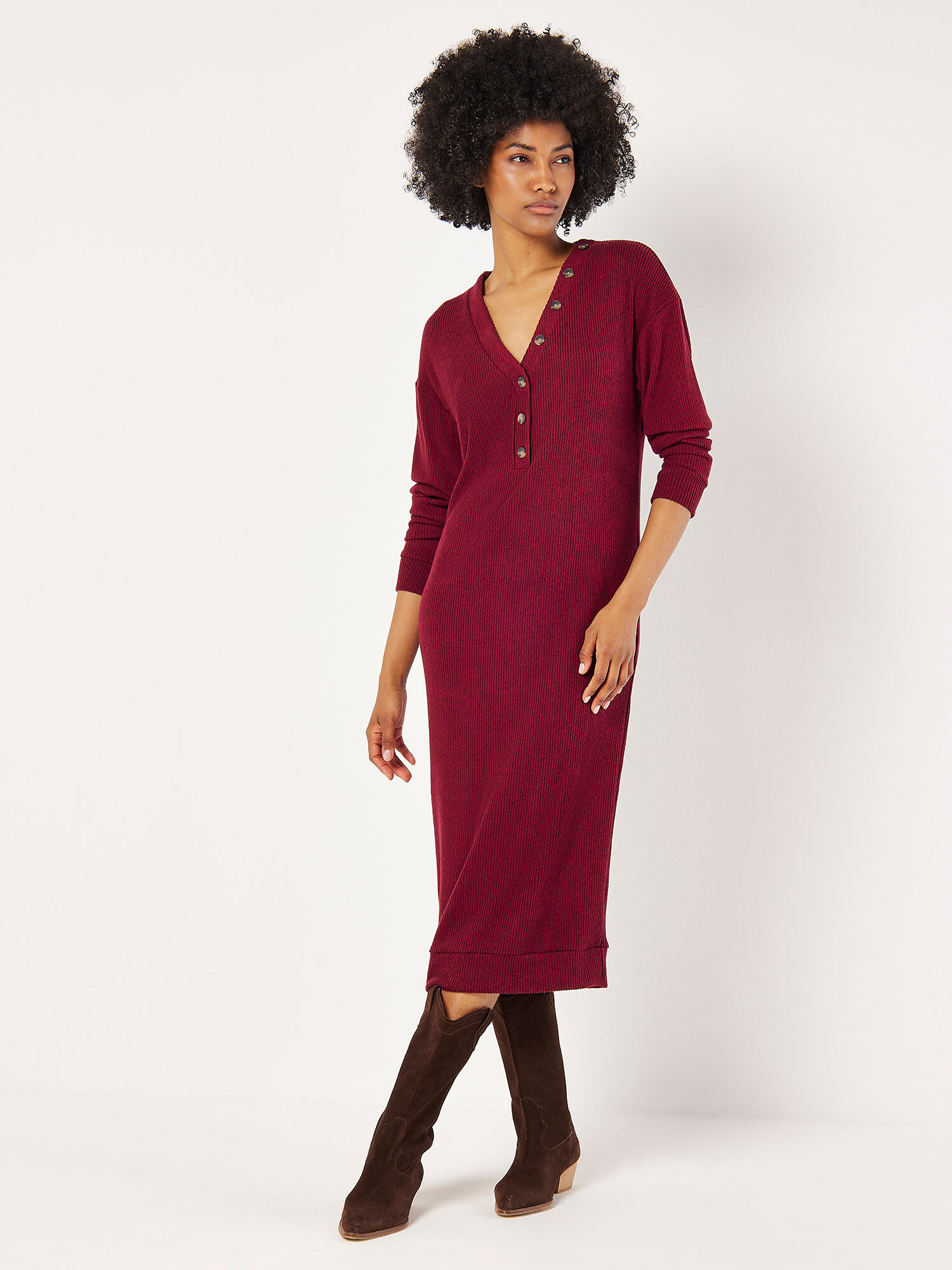Robe Midi En Maille Cotelee Vetements Apricot