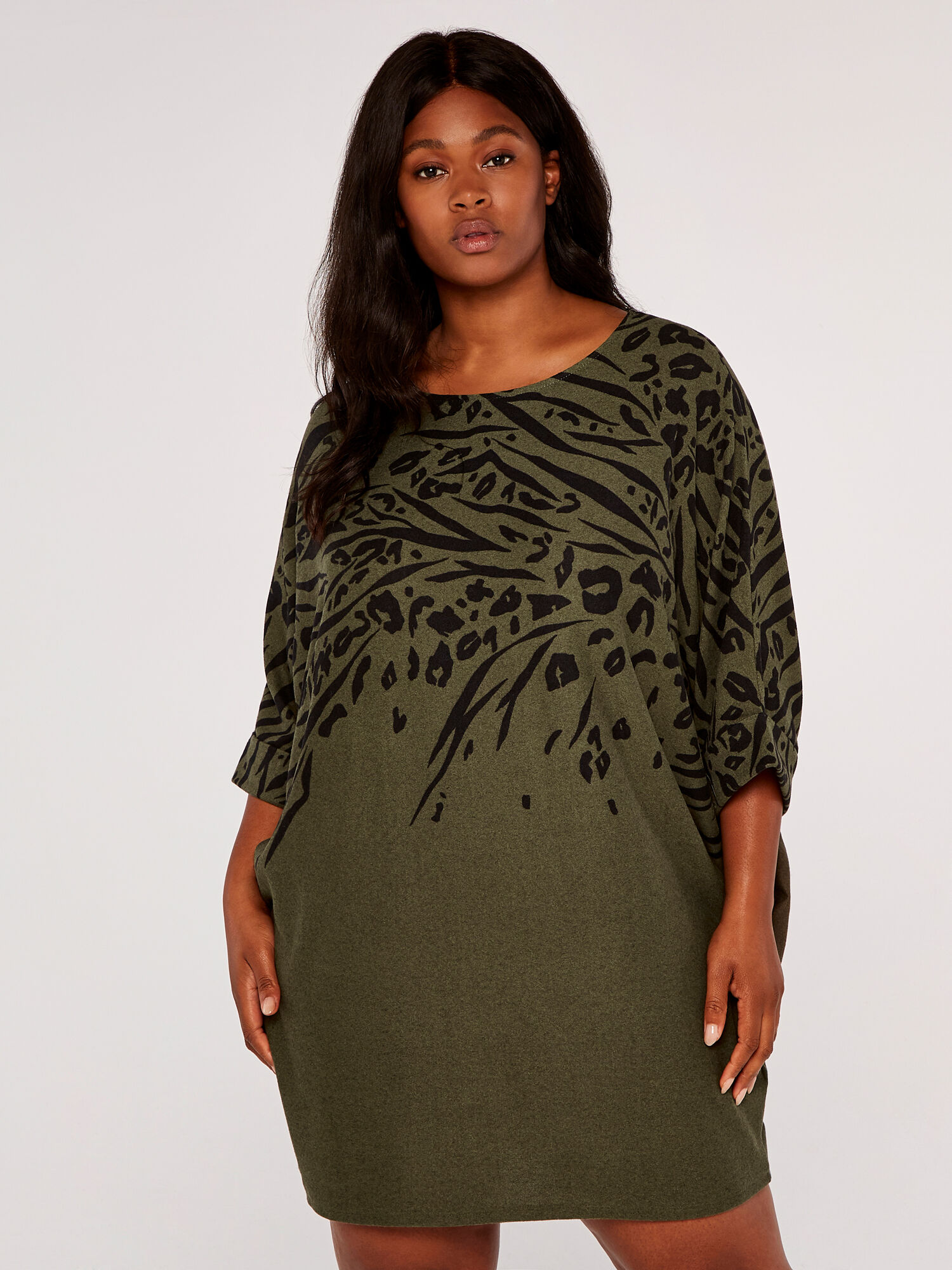 Apricot clothing plus size top