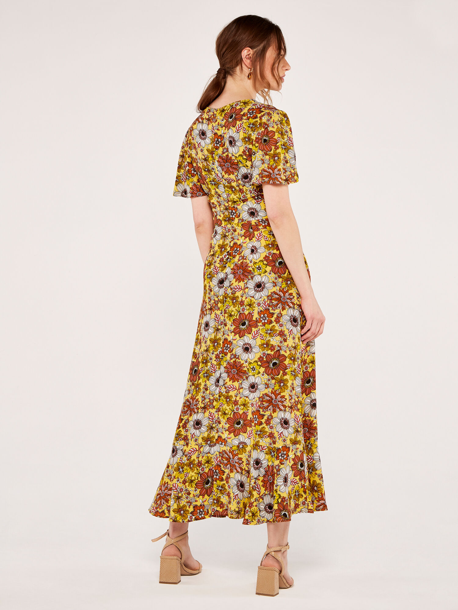 Apricot yellow dress store