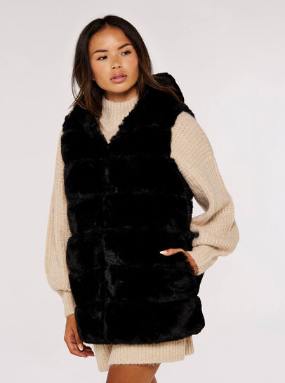 Tiered Fur Hooded Gilet