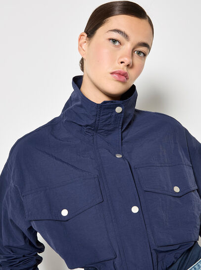 Sporty Cropped Jacket