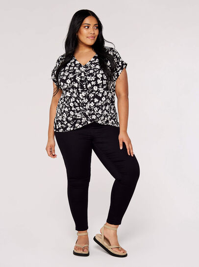 Curve Floral  Wrap Top