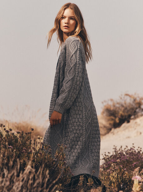Chunky Cable Knit Longline Cardigan