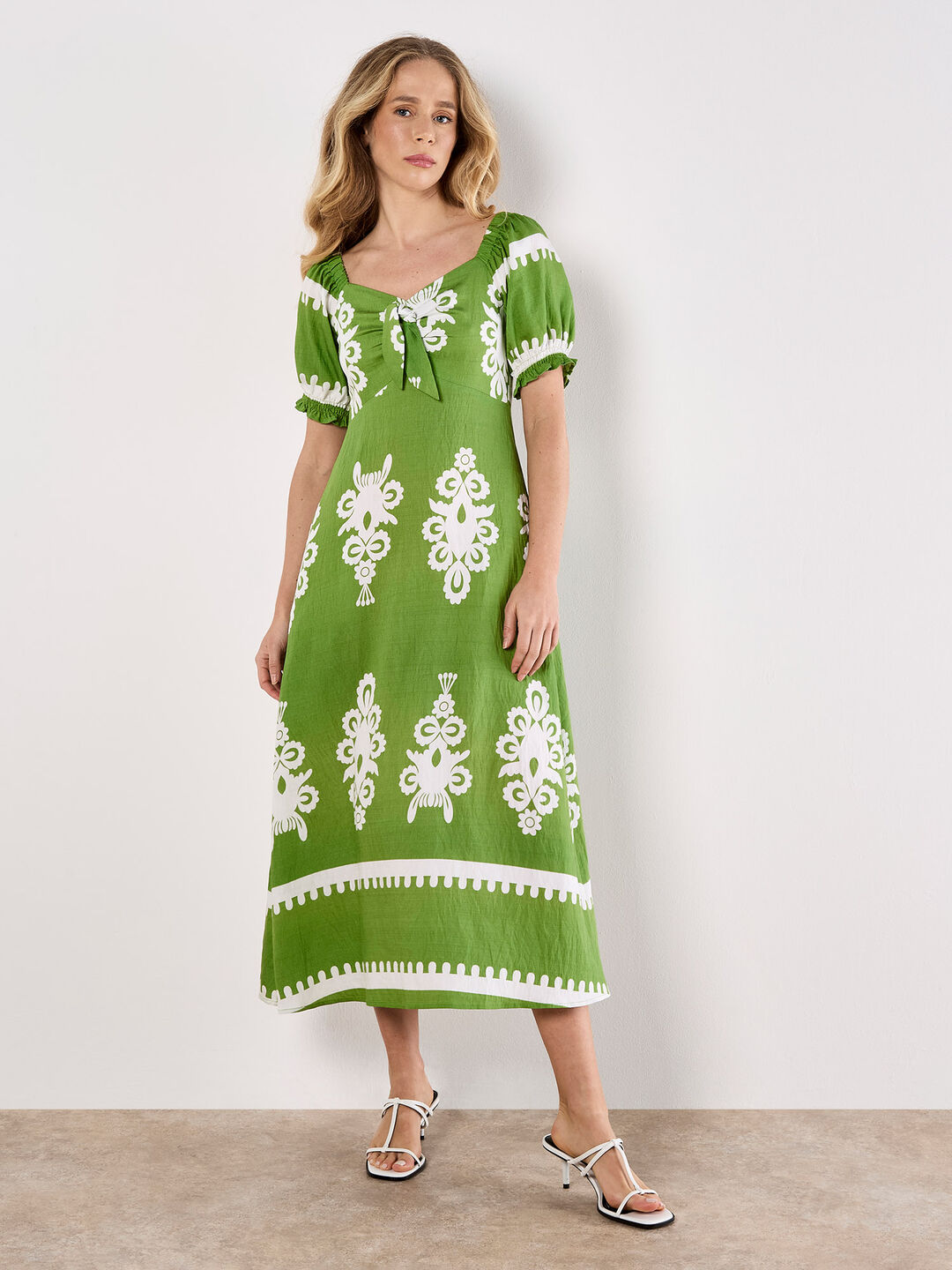 Folk Floral Print Midi Dress